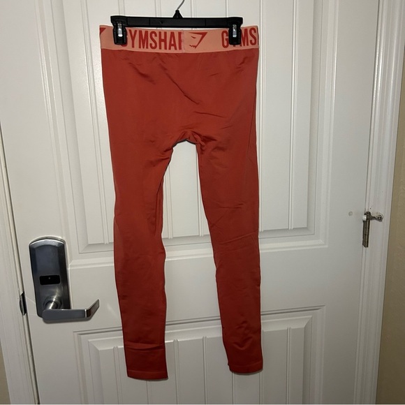 Gymshark Burnt Orange Fit Seamless Leggings Size Medium - Picture 3 of 9